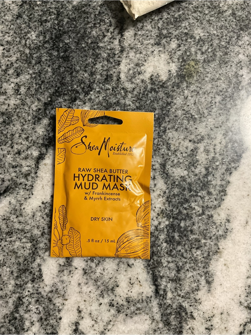 Shea Moisture Hydrating Mud Mask - Yellow Packet (Lot of 4 single use packages).